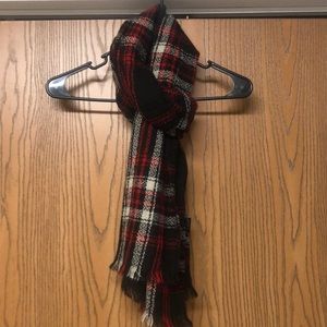 Cute red and black plaid scarf